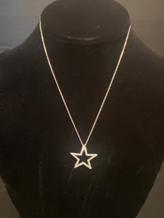 Jewelry - 18K White Gold Diamond Star Pendant Necklace With Ruby Accent 16"-18"  Chain